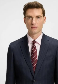 Boss CIR - Tie - Red Ten