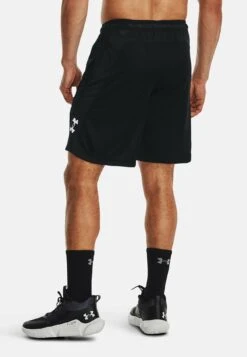 Under Armour Heatwave Hoops - Sports Shorts - Black -Stock X 328a2739f8c9433f975f122db519beae