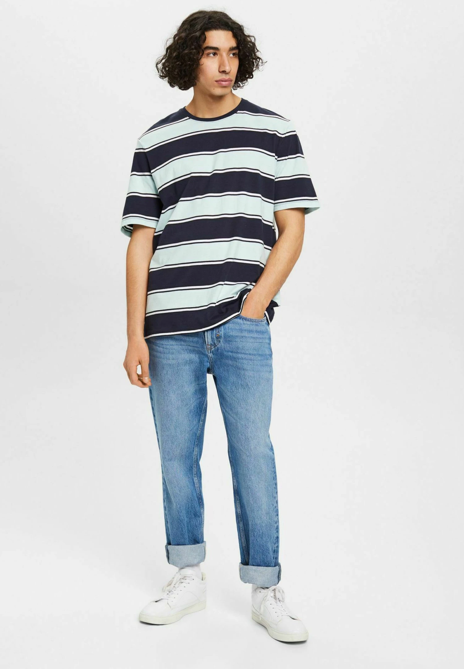 ESPRIT Print T-Shirt - Navy 4 ESPRIT Print T-Shirt - Navy - Image 2