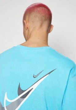 Nike Sportswear Tee - Print T-Shirt - Baltic Blue -Stock X 3392bd322b124f45967dc66d2396cf9c