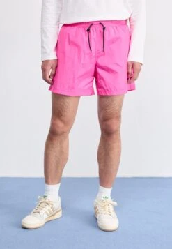 Weekend Offender STACKS - Shorts - Candy