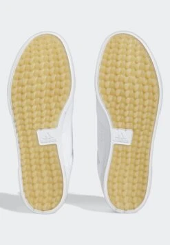 Adidas Golf Retrocross - Golf Shoes - Cloud White/Core Black/Chalk White -Stock X 34258834006a4d028da3275f893b85d5