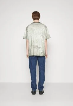 Han Kjøbenhavn Print T-Shirt - Off White -Stock X 346797d65767442ab926fa0de4b05483