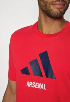 ADIDAS PERFORMANCE ARSENAL FC SEASONAL GRAPHIC TEE - Print T-shirt - Better Scarlet 13 ADIDAS PERFORMANCE ARSENAL FC SEASONAL GRAPHIC TEE - Print T-shirt - Better Scarlet -Stock X 35cb02f58320482e92996f431e2f8e7c