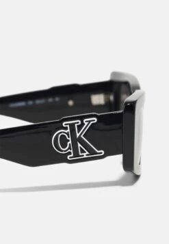 Calvin Klein Jeans Unisex - Sunglasses - Black -Stock X 37236f77767746f4979d9b7369107df3