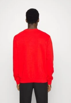 Han Kjøbenhavn Casual Crew - Sweatshirt - Red -Stock X 37a19313e6384e3b81d9a10a01e2400b