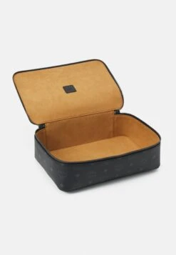 MCM Ottomar Document Case Medium Unisex - Briefcase -Stock X 382cf0366b9b4ecfad2ed061f1d68f34