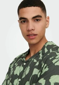 Only & Sons Onsdash LifeShirt - Shirt - Castor Gray -Stock X 3a5beb7e532643b798624cc096c76388