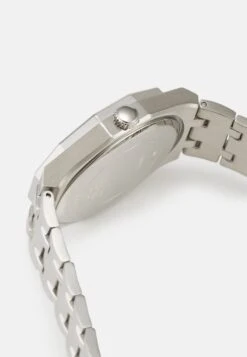 Guess ASSET - Watch - Blue Sunray/silver-coloured 11 Guess ASSET - Watch - Blue Sunray/silver-coloured -Stock X 3b05e571bb564c16821c5019b48a951a