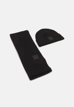 Boss Andres Set Unisex - Scarf - Black