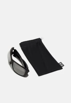 Oakley Fuel Cell Unisex - Sports Glasses - Polished Black -Stock X 3d9d9aed624a4c7188e60ad8794e233e