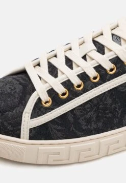 Versace Trainers - Black/off White/light Gold -Stock X 3e06e189fce74ff8b902c3cb727a2a91