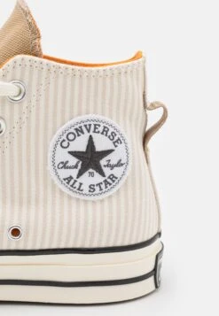 Converse Chuck Hickory Stripe Unisex - High-Top Trainers - Desert Sand/Egret -Stock X 3e40e118c67d4e2695157f10f896933b