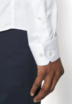 ETON Super Slim Fit Stretch - Formal Shirt - White -Stock X 3e8c439ea8554e7fa37a0c0521c72cc6
