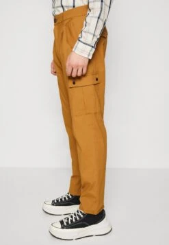 Redefined Rebel Elias Pants - Cargo Trousers - Dijon -Stock X 3ed63df0b66d4213af3ff88cfc7dafe3