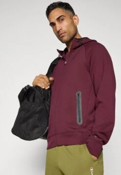 Champion C-TECH FULL ZIP HOODIE - Zip-up Sweatshirt - Bordeaux -Stock X 3f36e3aa1c4341cd880e4292007fc7df