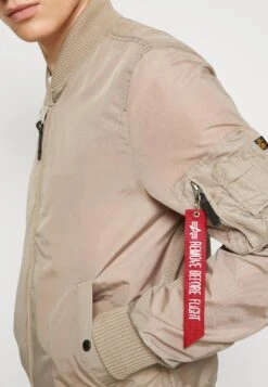 Alpha Industries Ma-1 - Bomber Jacket - Vintage Sand -Stock X 3f4e8ff4ac8048288476744697a53c09