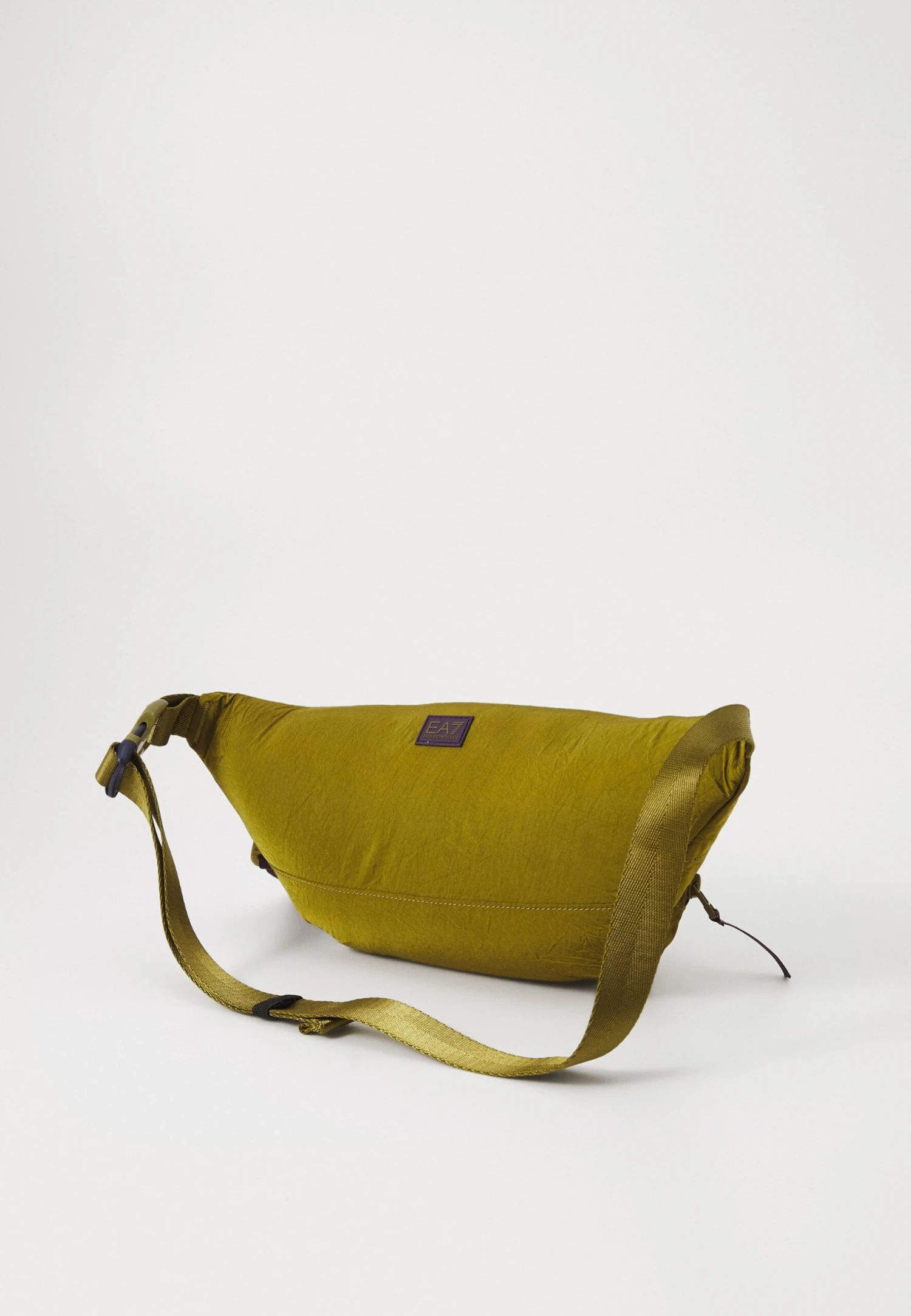 EA7 Emporio Armani TRAIN 7.0 WAISTBAG UNISEX - Bum Bag - Fir Green 4 EA7 Emporio Armani TRAIN 7.0 WAISTBAG UNISEX - Bum Bag - Fir Green - Image 2