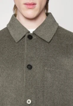 ARKET Light Jacket - Khaki Green -Stock X 40419e1256cb4d0492f6a5434346312f