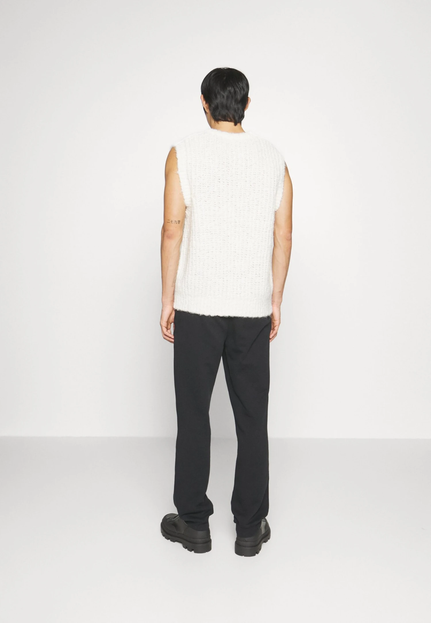 J.Lindeberg Throw Patch Pants - Tracksuit Bottoms - Black 6 J.Lindeberg Throw Patch Pants - Tracksuit Bottoms - Black - Image 4