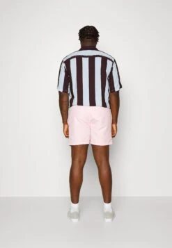 Ellesse Surfina - Swimming Shorts - Light Pink -Stock X 4136ce0a024b4696b9ada8e6c899f721