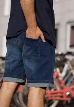 Redefined Rebel Oslo Destroy Plus - Denim Shorts - Ocean Blue -Stock X 41403dad26814823bf3d51145fbdb2d6
