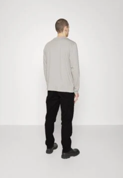 Hugo Glian - Cargo Trousers - Black 9 Hugo Glian - Cargo Trousers - Black -Stock X 4226858f25ce4883be827f085486da7e