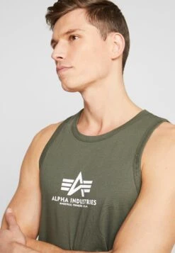 Alpha Industries Top - Dark Olive -Stock X 42ee94dc813e47e58f8c1a9807bed9de