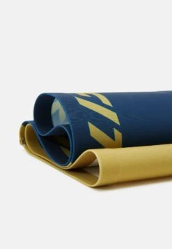 Dynafit Performance Dry Headband Unisex - Sweatband - Army -Stock X 430d6ce8d5cb4be49e42a1a6346aa80b