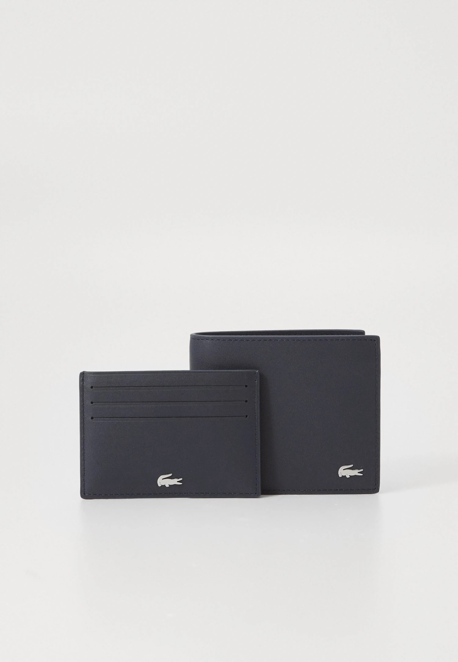 Lacoste MONEY PIECES SET - Business Card Holder - Marine 3 Lacoste MONEY PIECES SET - Business Card Holder - Marine