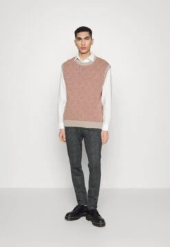 Only & Sons Onsmark Check Pants - Trousers - Rosin -Stock X 440e71365f4040a288a3ada47e6d1ec6