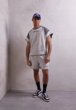 Jeremiah- Shorts - Light Grey