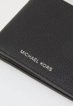Michael Kors BILLFOLD ID UNISEX - Wallet - Black 11 Michael Kors BILLFOLD ID UNISEX - Wallet - Black -Stock X 4453936d812c4cfcb2f139b4869e254b