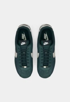 Nike Sportswear CORTEZ PRM - Trainers - Seaweed/sail -Stock X 447043b845ae4ed4a22c9a99290c9a51