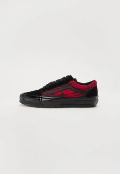 Vans PREMIUM OLD SKOOL UNISEX - Trainers - Red -Stock X 4572649dc34f446caa12bc556726ea28