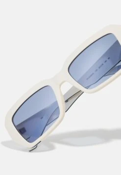 Calvin Klein Jeans Unisex - Sunglasses - White -Stock X 462912adf9ac4e3c8868845461438ba7