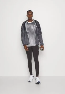 Fila Raga Hooded Running Jacket - Running Jacket - Night Owl -Stock X 462ac915ea7a49489562eda13063461d