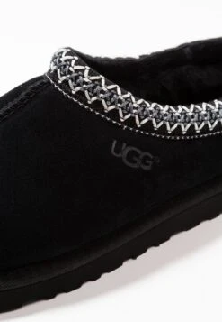 Ugg Tasman - Slippers - Black -Stock X 46f5329118614100b3d8b729076c427c