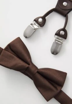 Pier One SET - Bow Tie - Beige -Stock X 46f92fcd31954a5ea29b8cdda29a1ac6