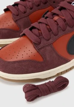 Nike Sportswear DUNK LOW RETRO - Trainers - Mars Stone/black/burgundy Crush/cocout Milk/gum Dark Brown/white -Stock X 47109c3a97564253ab5d77b13fea8972