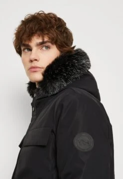 Exploration Pocket Long Jacket - Winter Coat - Black -Stock X 471e57d0a87f4bf9918a9c32450ecac1