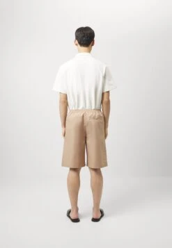 Holzweiler Oliver- Shorts - Beige -Stock X 4864dc6863f5418c9a97576c4bb5a74c