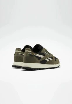 Reebok Classic Classic Leather Unisex - Trainers - Core Black Army Green Stucco -Stock X 4873ea9fe888489889b47a0730a390a4