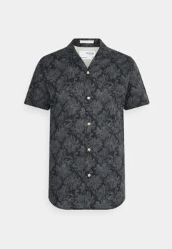 Selected Homme Shirt Aop - Shirt - Black -Stock X 4940c2c1b19c4839b8b5742e0360989c