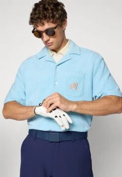 BOSCO BUTTON UP - Print T-shirt - Light Blue -Stock X 4ad39a2d31c747728467f514605d49f1