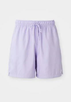 Nike Sportswear CLUB FLOW - Shorts - University Red/white -Stock X 4b3c3809da5a455b885e60f5c0732d44