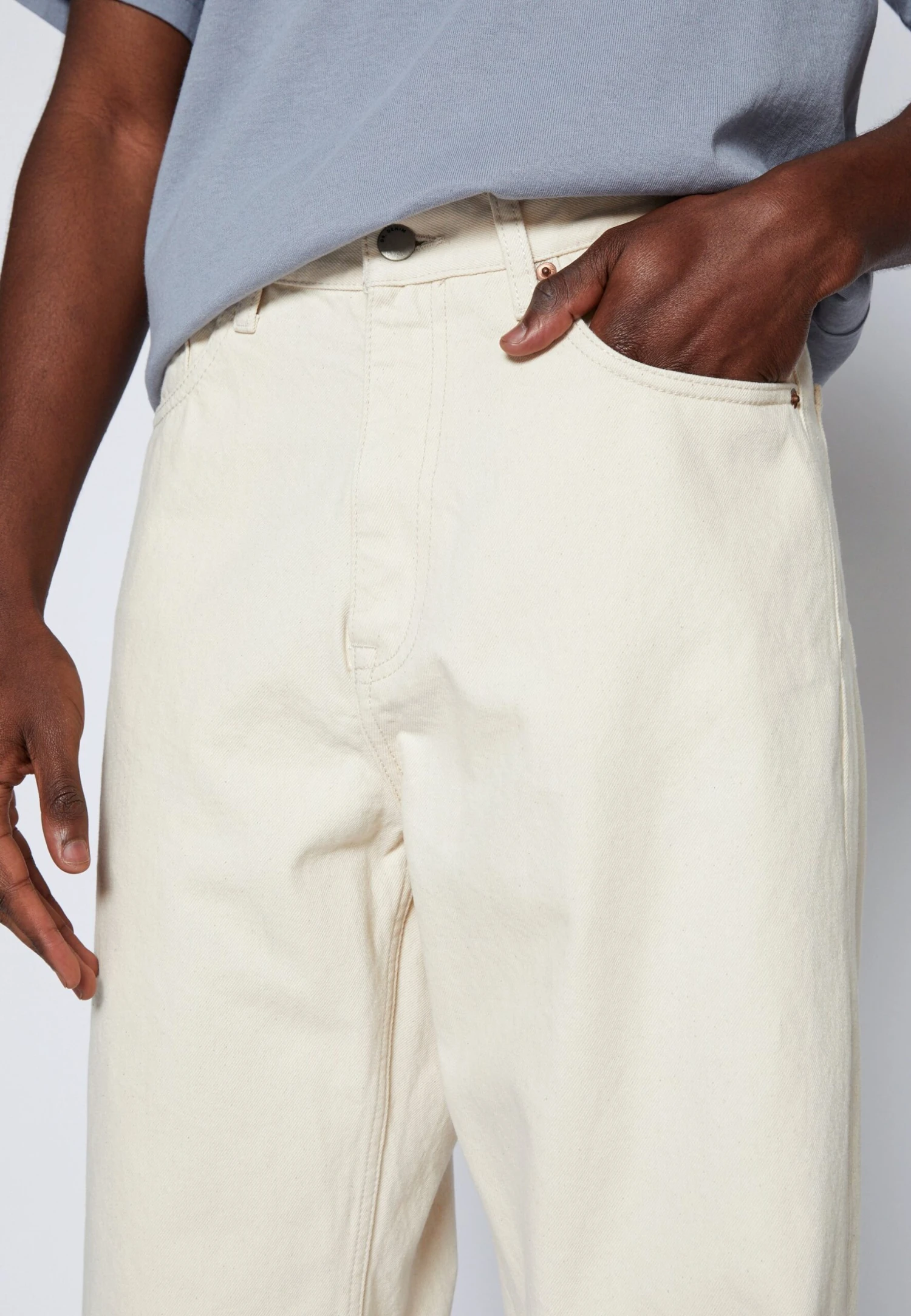 Dr. Denim Omar - Relaxed Fit Jeans - Ecru 7 Dr. Denim Omar - Relaxed Fit Jeans - Ecru - Image 5