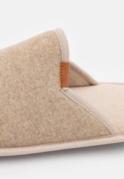 Pier One Slippers - Beige -Stock X 4bb8e183218649be8d160cd154643fa0