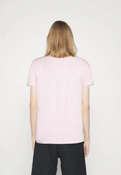 Hollister Co. Script Tech Logo - Print T-Shirt - Pink Texture -Stock X 4c08a23e925d49f896256a42ed4d652b