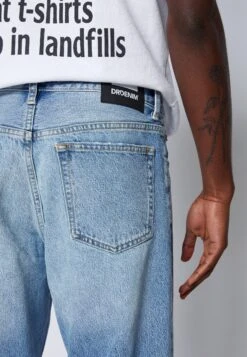 Dr. Denim Dash - Straight Leg Jeans - Stone Cast Blue -Stock X 4cc20542270f469aa22cec7ee07e173b